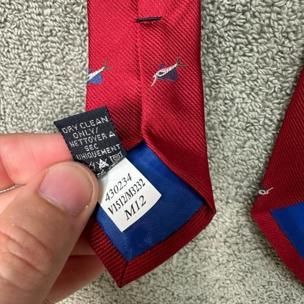 Lands End Mens Red Silk Marlin Fish Pattern Necktie 430234 V1512/M3232